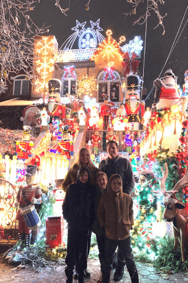 Dyker Heights Christmas Lights Dates How To Guide The Jolly Holiday